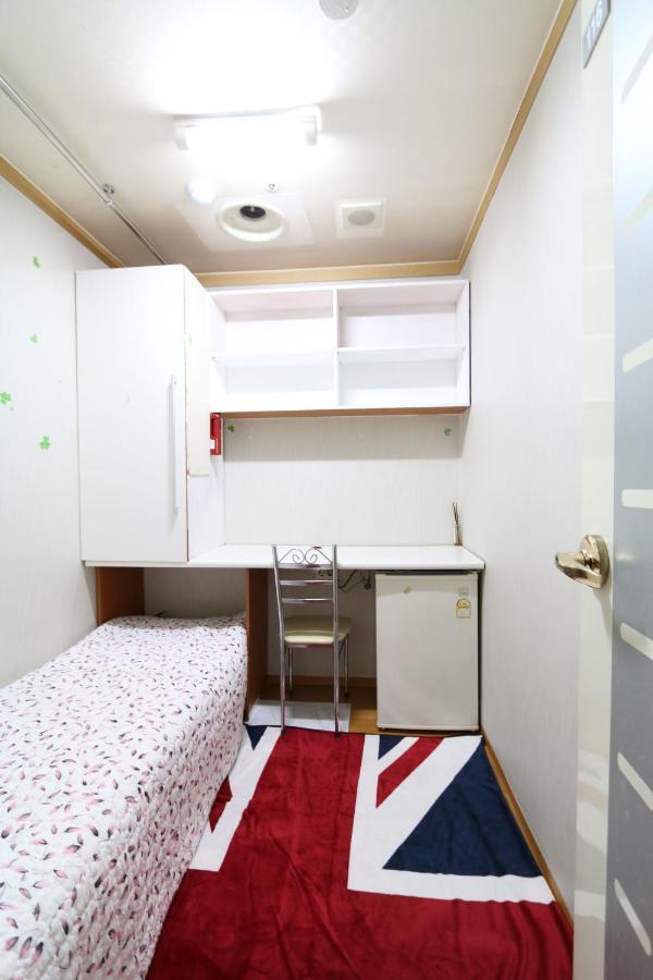 Female Only - Coco Stay Jongno Hyehwa Station Seul Zewnętrze zdjęcie